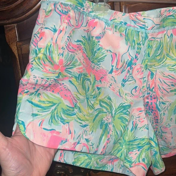 New with tags Lilly Pulitzer size 16 4” Adie Short Seasalt Blue On Parade Print - Picture 9 of 14